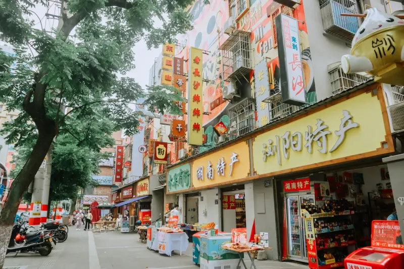 2025年电动叉车节能技术新趋势与仓储场景应用解析