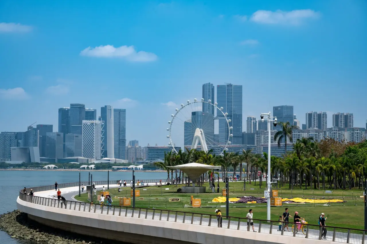 电动叉车与堆高车在仓储场景中的功能差异与选型建议